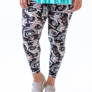 Agnes & Dora Oh Snap Camera Leggings XS